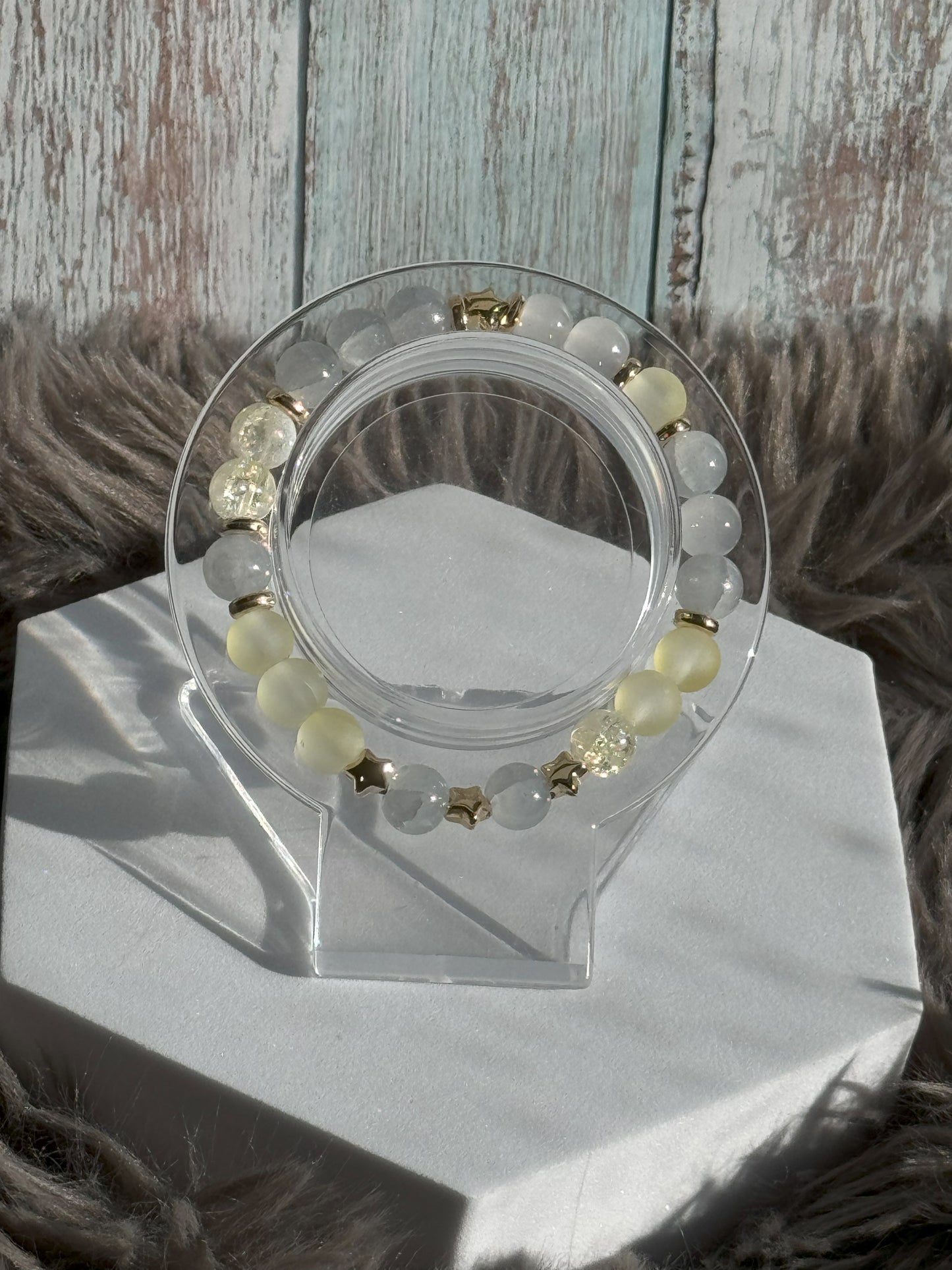 7" Light Frosted Yellow, Yellow/Milky White Crackle, Light Grey Glass Beaded Bracelet (8mm)