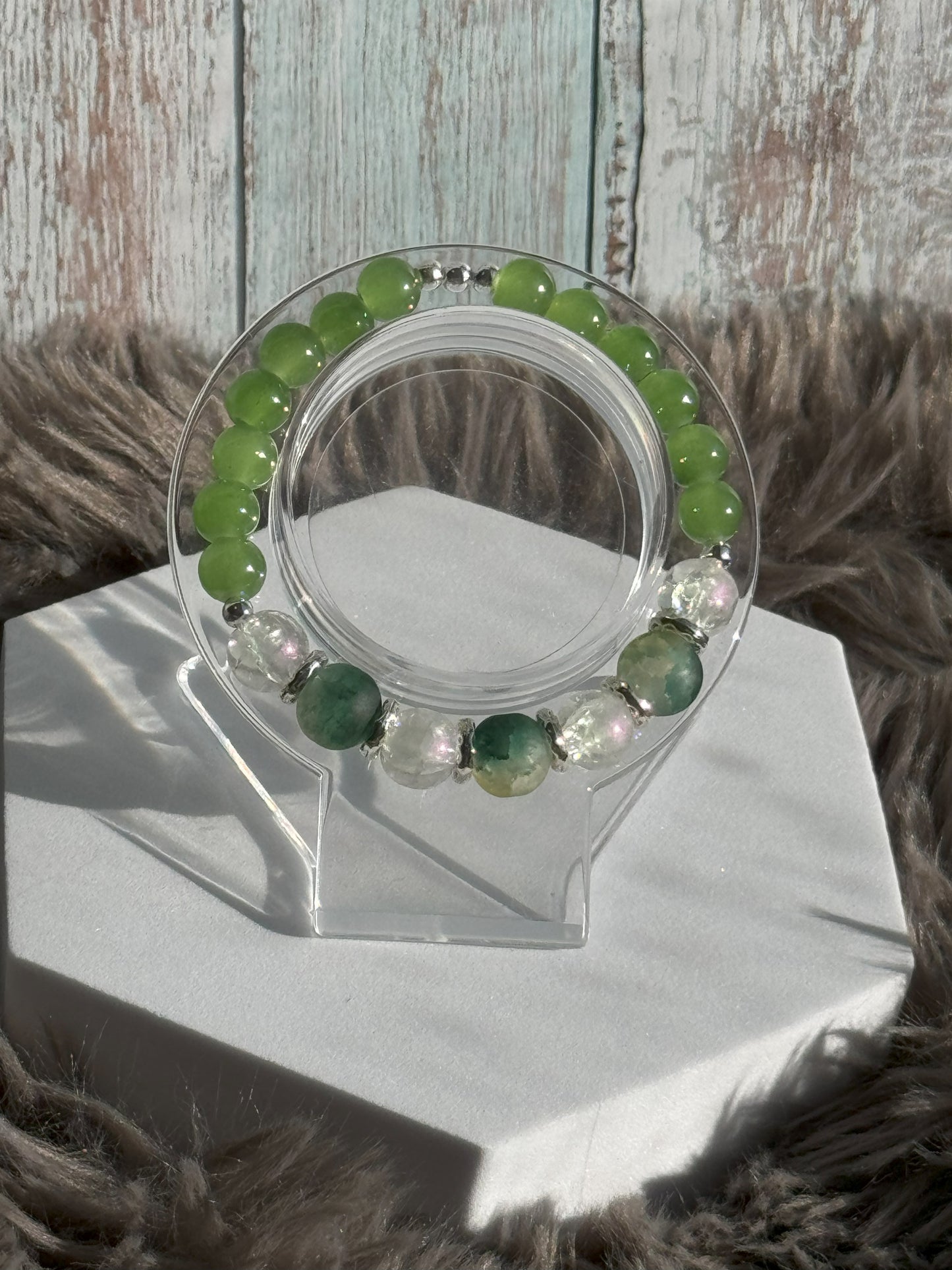 7" Green Frosted Crackle, Clear Crackle, & Green Mossy Glass Beaded Bracelet (8mm&10mm)