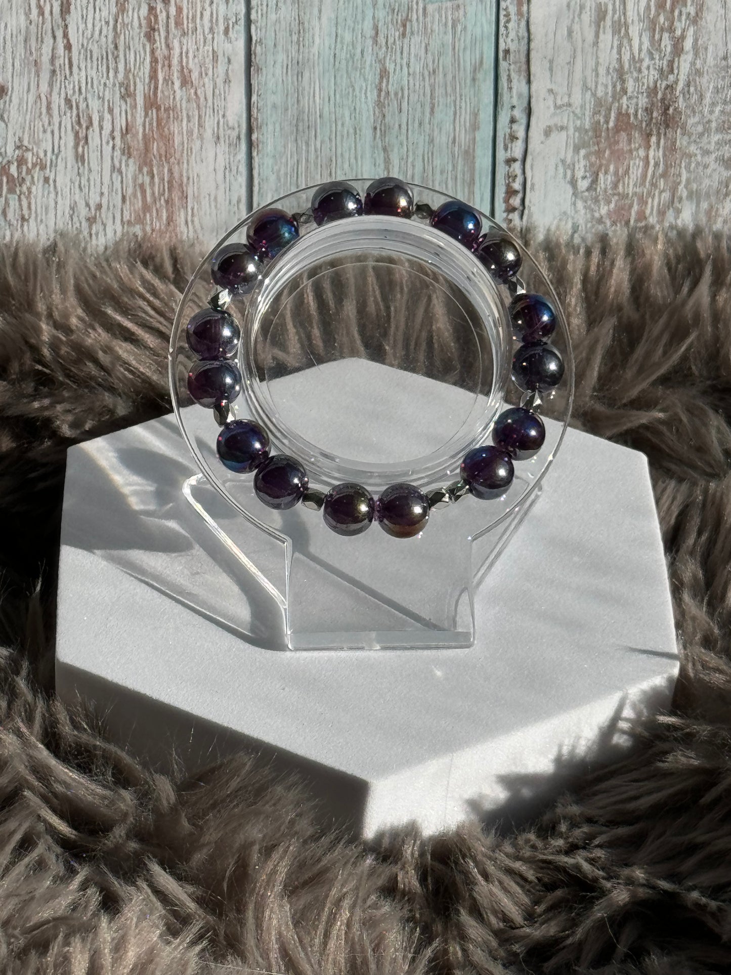 7" Dark Silver Oil Spill Glass Beaded Bracelet (8mm)