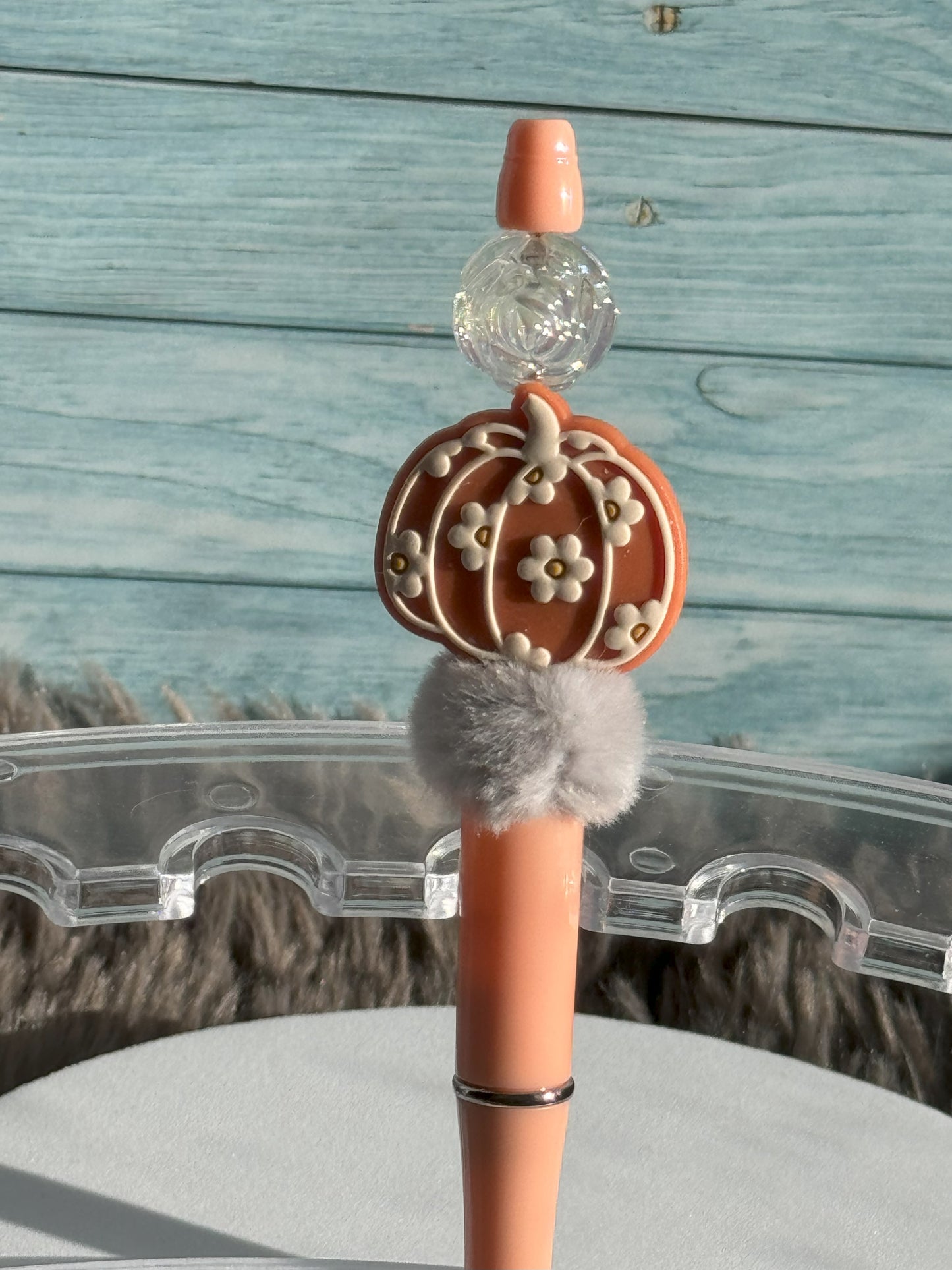 Peachy Pumpkin Pen