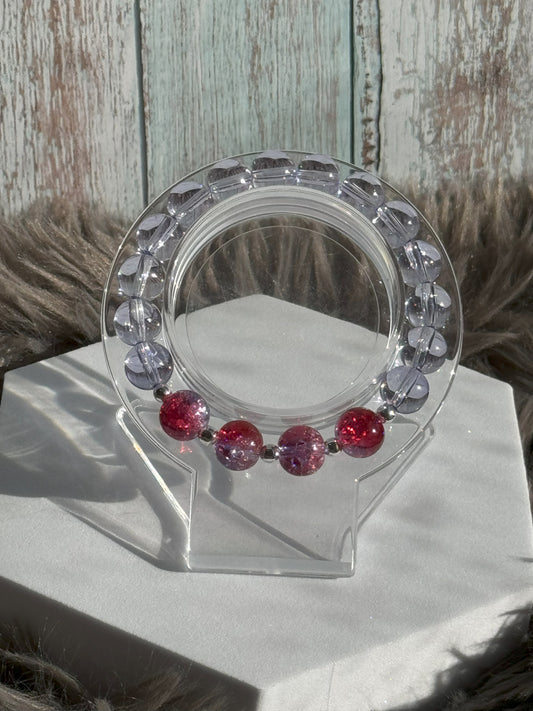 7" Clear Purple and Red/Purple Crackle Glass Beaded Bracelet (10mm)
