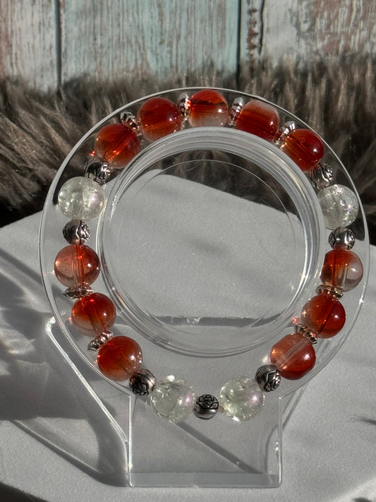 7 1/4" Red/Clear with Clear Crackle Glass Beaded Bracelet (10mm)