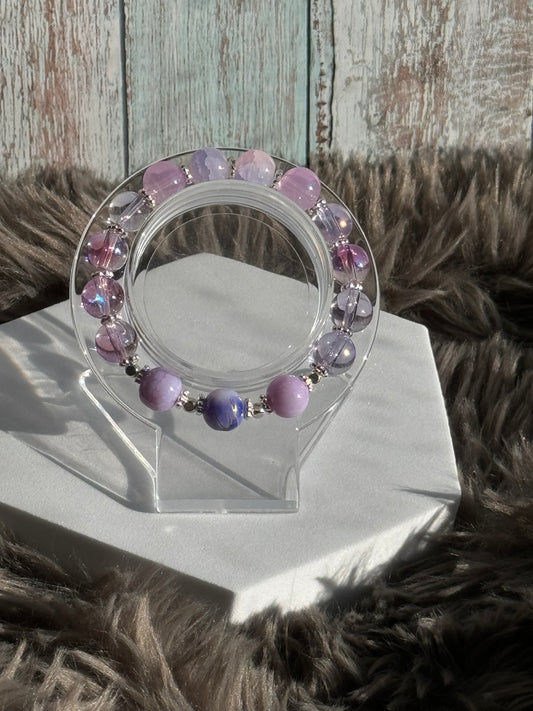 7" Purple Glass Beaded Bracelet (10mm)