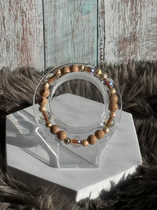 7 1/4"Clear with Brown and Tan Glass Beaded Bracelet (8mm&10mm)